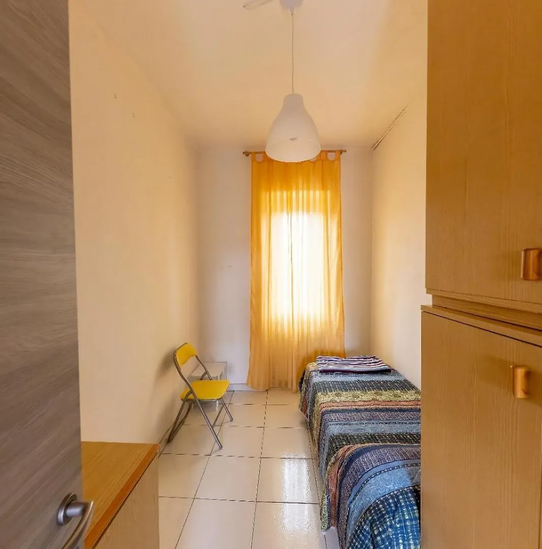 Affitti Brevi Ferrera Bilocale Ilenia 20 Minuti Da Rho Fiera E San Siro Apartment Bareggio Italy
